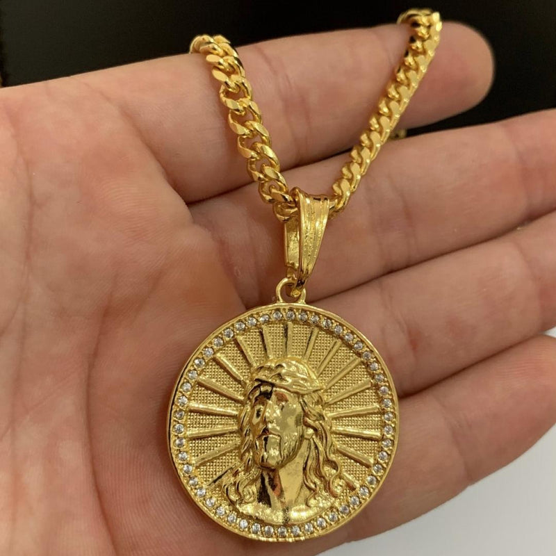 CORRENTE CUBAN (5mm) + PINGENTE MEDALHA FACE DE CRISTO CRAVEJADO (4,9cm)  - BANHADO A OURO 18K