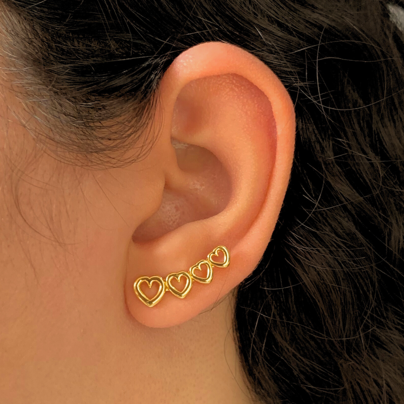 BRINCO 4 CORAÇÕES - BANHADO A OURO 18K