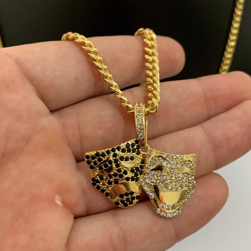 CORRENTE CUBAN (5mm) + PINGENTE CHORA AGORA RI DEPOIS CRAVEJADA (4,2cm) - BANHADO A OURO 18K