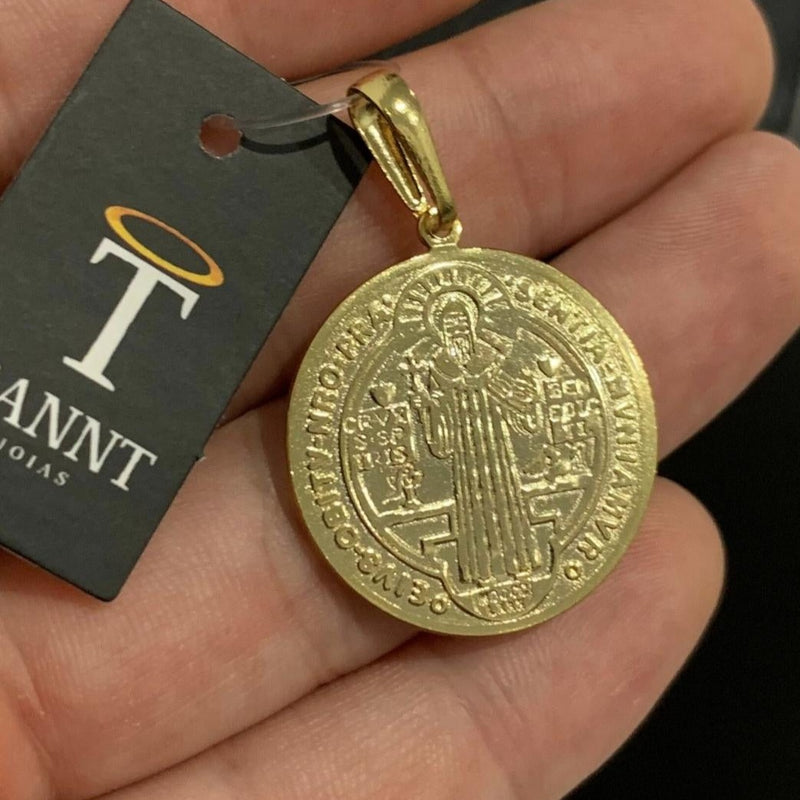 PINGENTE MEDALHA SÃO BENTO (2,5cm) - BANHADO A OURO 18K