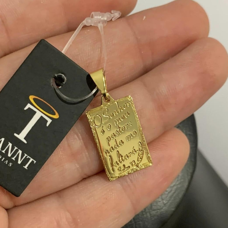 PINGENTE PLACA SALMOS 23 (2,2cm) - BANHADO A OURO 18K