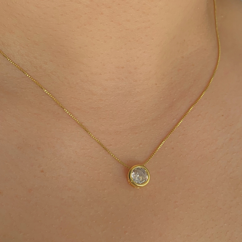 GARGANTILHA PONTO LUZ CRAVAÇÃO INGLESA - BANHADO A OURO 18K
