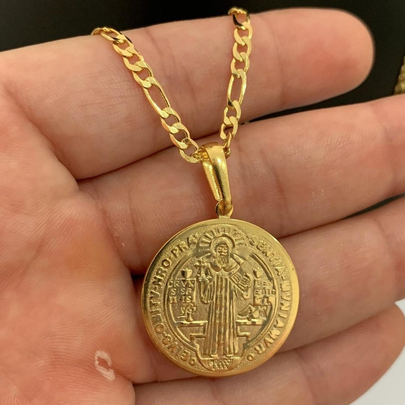 CORRENTE FIGARO 3X1 (3mm) + PINGENTE MEDALHA SÃO BENTO (2,5cm) - BANHADO A OURO 18K