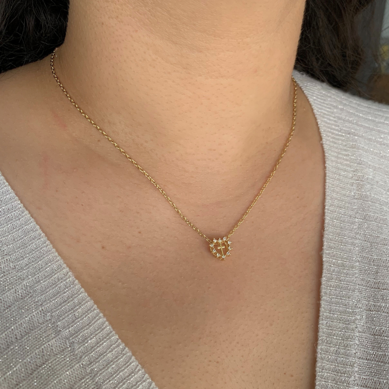 GARGANTILHA + BRINCO CORAÇÃO CRAVEJADO COM CRUZ  - BANHADO A OURO 18K