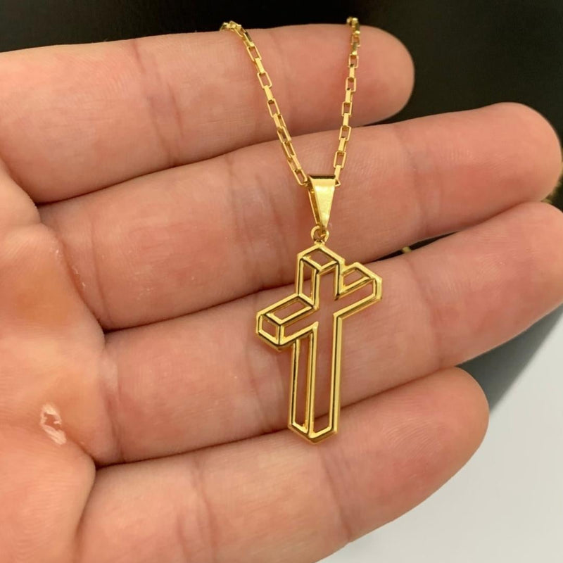 CORRENTE TIJOLINHO (1,5mm) + PINGENTE DE CRUZ 3D CHAPADO (3,5cm)- BANHADO A OURO 18K