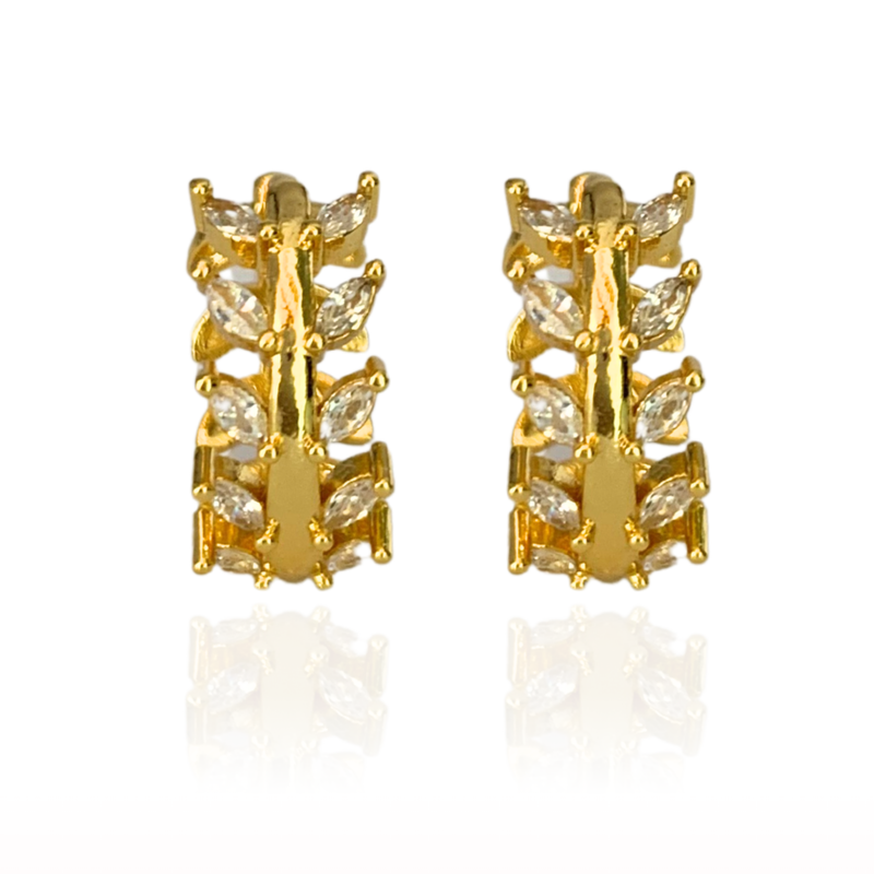 BRINCO ARTICULADO FOLHAS NAVETES - BANHADO A OURO 18K