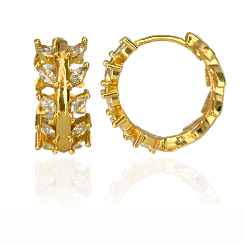 BRINCO ARTICULADO FOLHAS NAVETES - BANHADO A OURO 18K