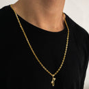 CORRENTE CADEADO (3mm) + PINGENTE DE CRUZ 3D CHAPADO (3,5cm) - BANHADO A OURO 18K