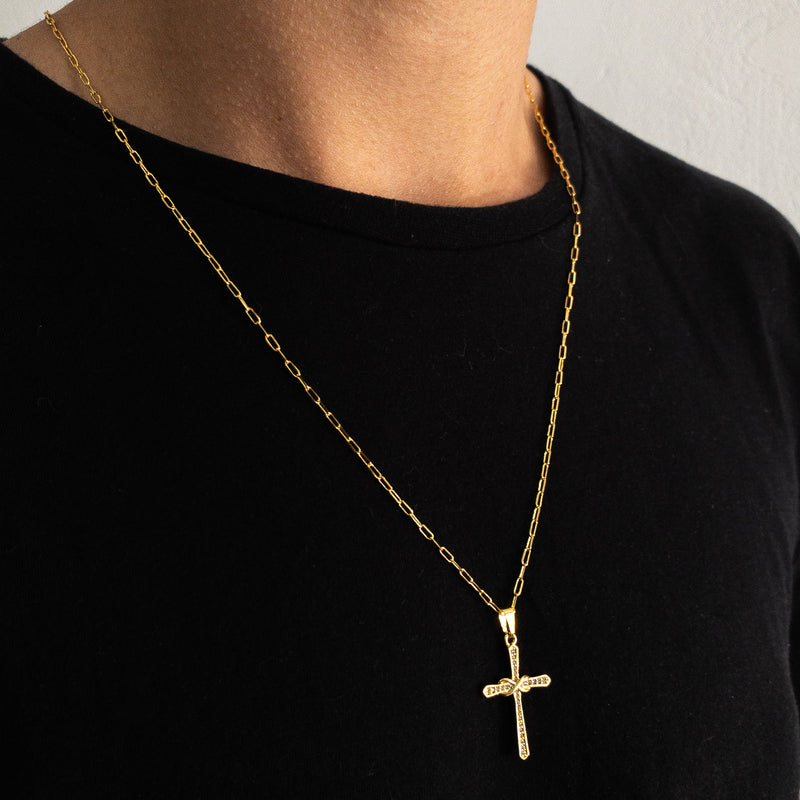 CORRENTE CADEADO FINO (1mm) + PINGENTE CRUCIFIXO CRAVEJADO COM INFINITO (3,3cm) - BANHADO A OURO 18K