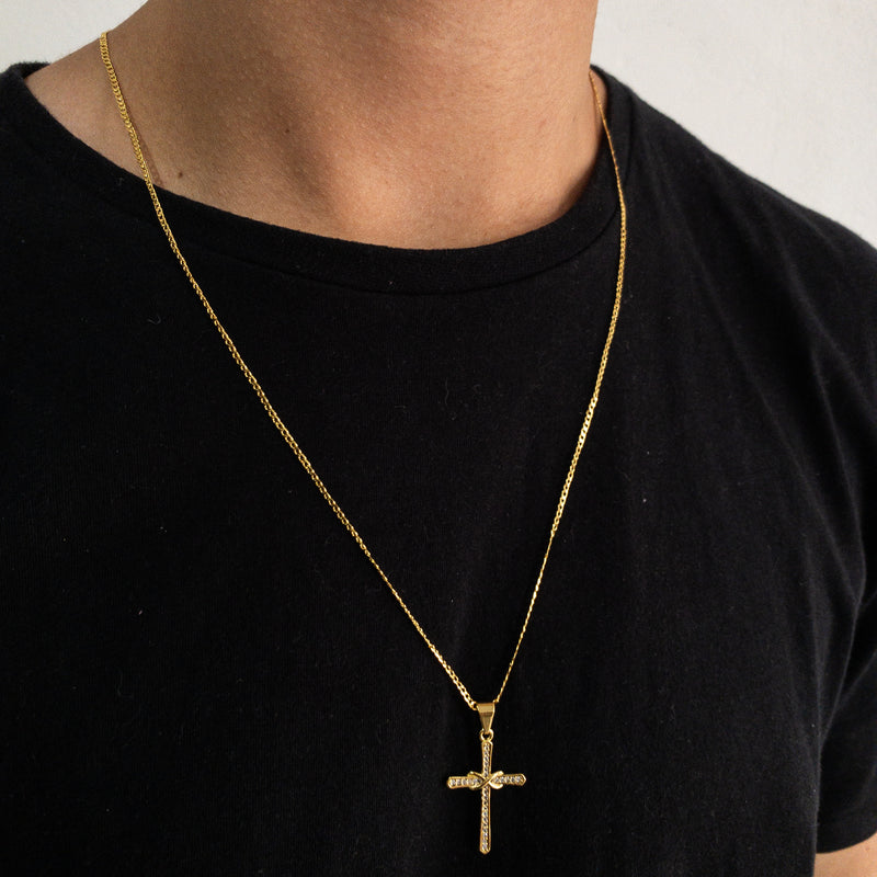 CORRENTE GRUMET (2mm) + PINGENTE CRUCIFIXO CRAVEJADO COM INFINITO (3,3cm) - BANHADO A OURO 18K