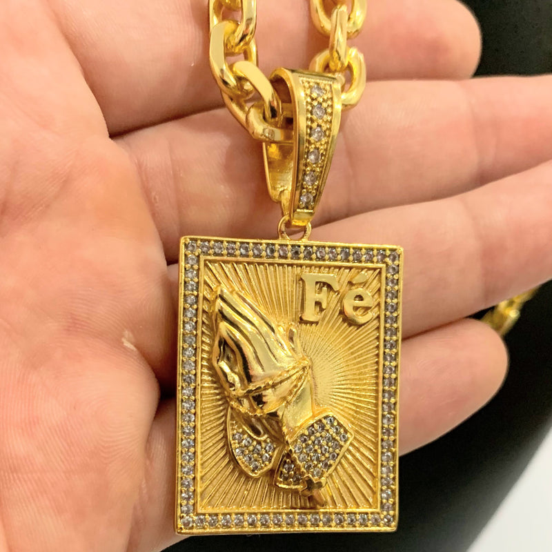 CORRENTE CADEADO (8mm) + PINGENTE PLACA FÉ CRAVEJADA (4cm) - BANHADO A OURO 18K