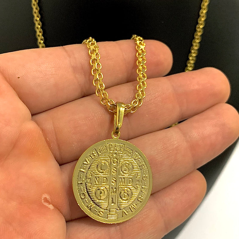 CORRENTE CADEADO DUPLO (4mm) + PINGENTE MEDALHA SÃO BENTO (2,5cm) - BANHADO A OURO 18K