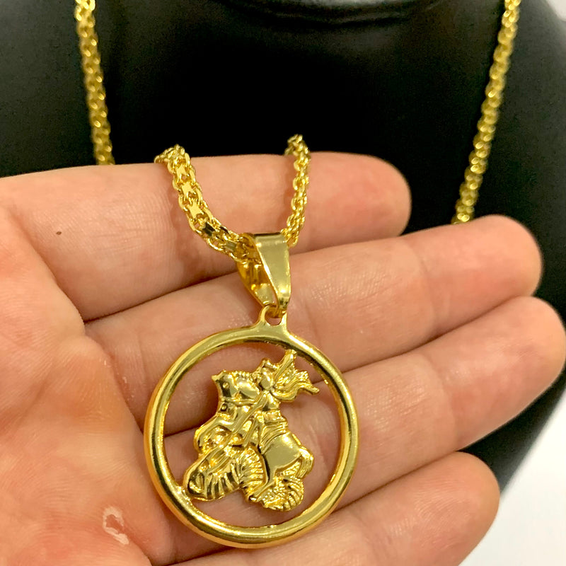 CORRENTE CADEADO DUPLO (4mm) + PINGENTE SÃO JORGE REDONDO (3,5cm) - BANHADO A OURO 18K