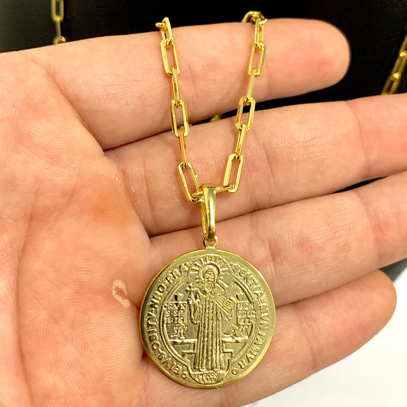 CORRENTE CADEADO FINO (2mm) + PINGENTE MEDALHA SÃO BENTO (2,5cm) - BANHADO A OURO 18K