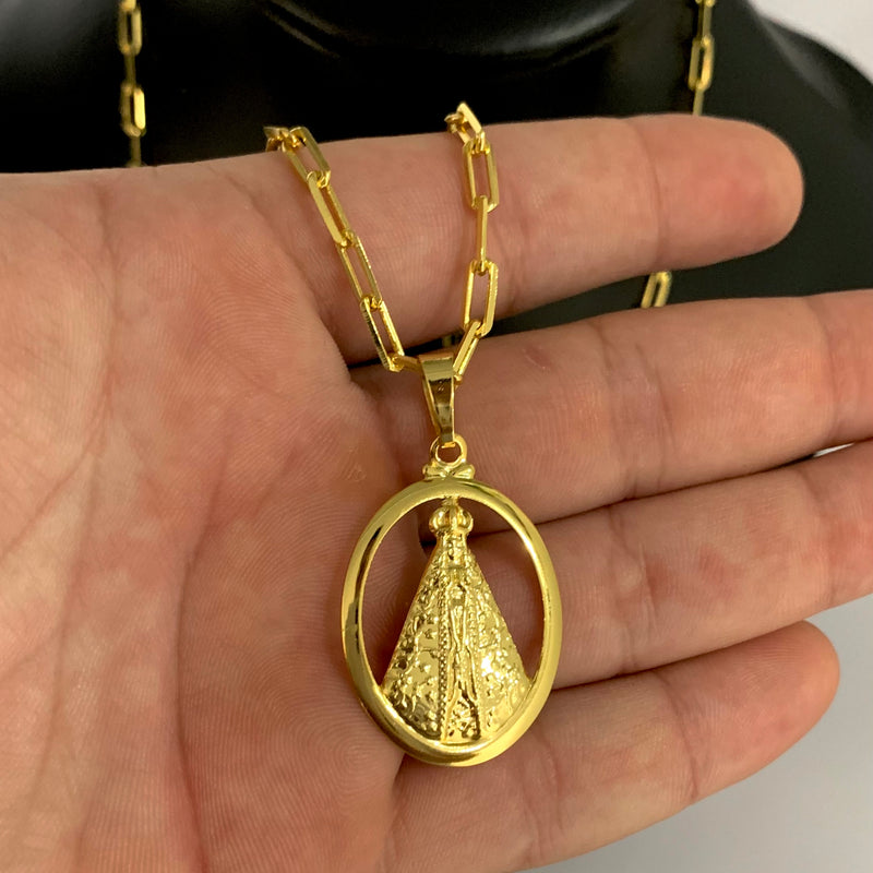 CORRENTE CADEADO FINO (2mm) + PINGENTE MEDALHA OVAL NOSSA SENHORA (4,5cm) - BANHADO A OURO 18K