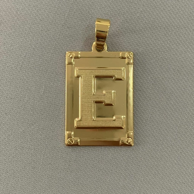 CORRENTE CADEADO (3mm) + PINGENTE PLACA LETRA (2,7cm) - BANHADO A OURO 18K