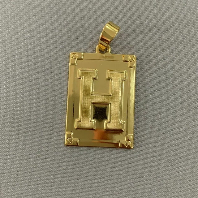 CORRENTE CADEADO (3mm) + PINGENTE PLACA LETRA (2,7cm) - BANHADO A OURO 18K